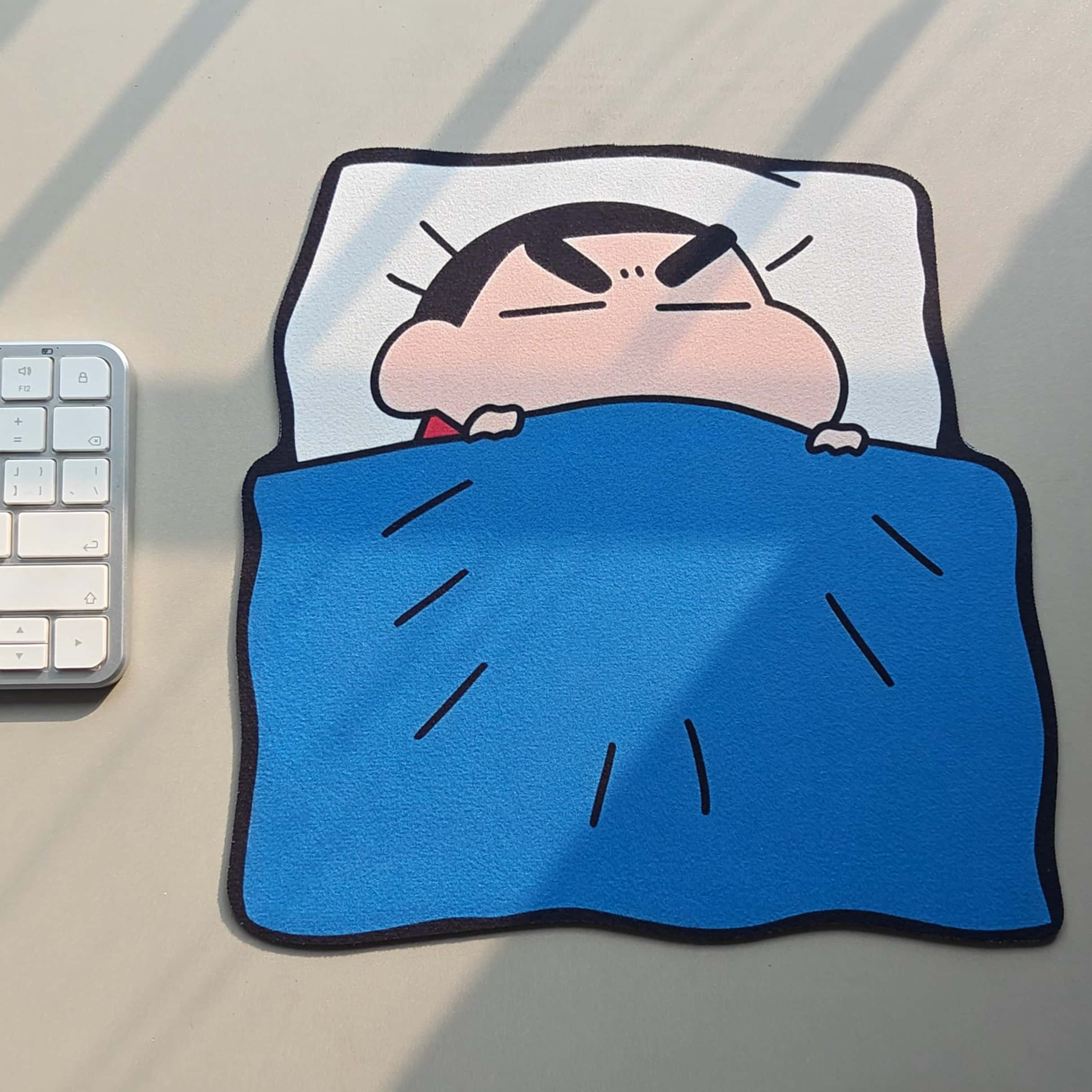 Alas Mouse Crayon Shinchan Luc - Office Furniture China ulasan dan harga